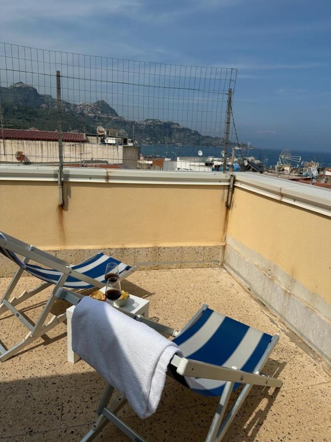Attico Di Giggia Apartment Giardini Naxos Exterior photo